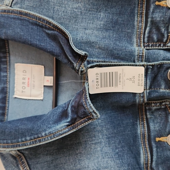 Torrid Jean Jacket Size 3 - Picture 2 of 2